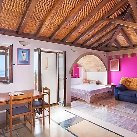 Hotel Aktaion *